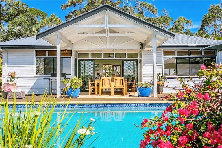 House Bangalow