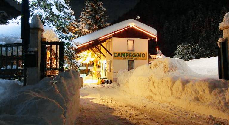 Lovely serviced apartment with yard & patio | Ski nearby | Pet-friendly — photo 4