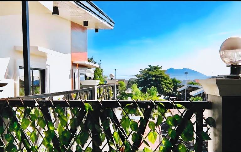 Villa with pool & grill | Perfect for remote work — photo 5