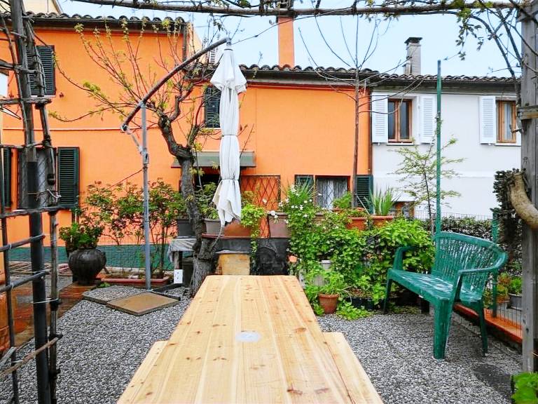 Rental apartment with 2 rooms for 5 persons — photo 4