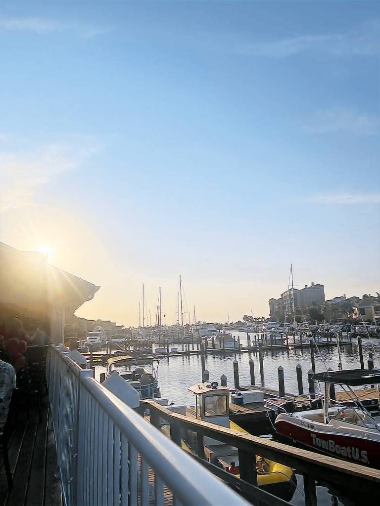 Condo Burnt Store Marina