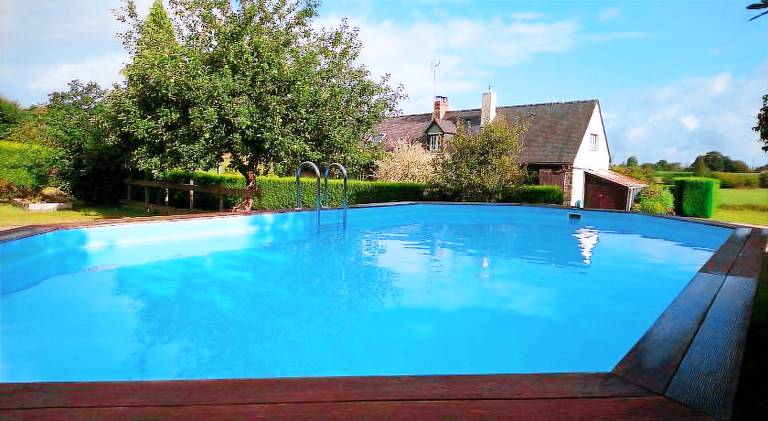 House with barbeque, terrace & private pool — photo 2