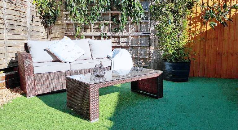 Vacation home with 2 rooms for 5 persons in Worthing