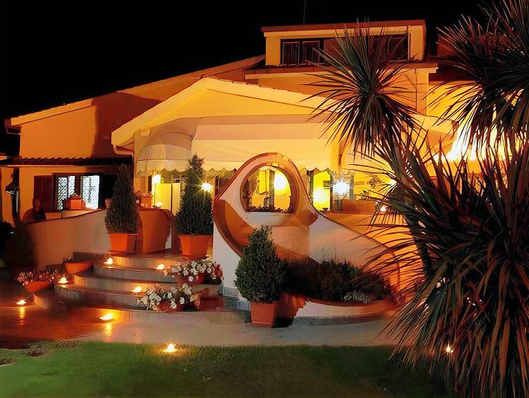 House  Ardea
