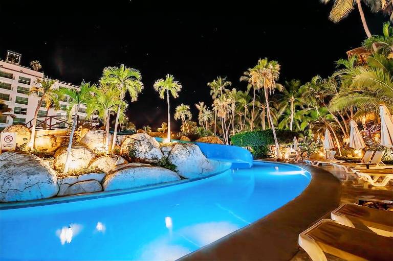 Hotel Emporio Acapulco