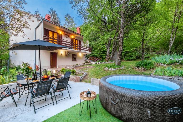 Ferienhaus in Vela Učka, Lovran f&uuml;r max. 6 Personen, 