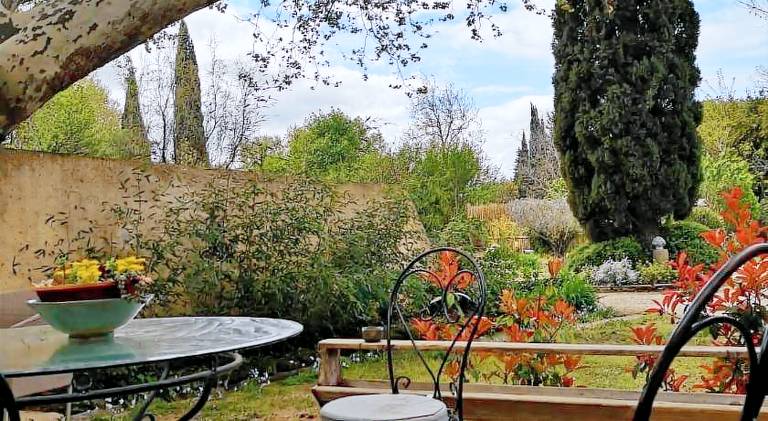 Holiday apartment with pool — photo 5