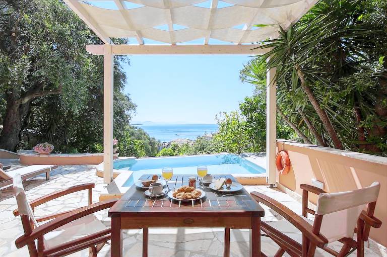 Cottage Katavolos