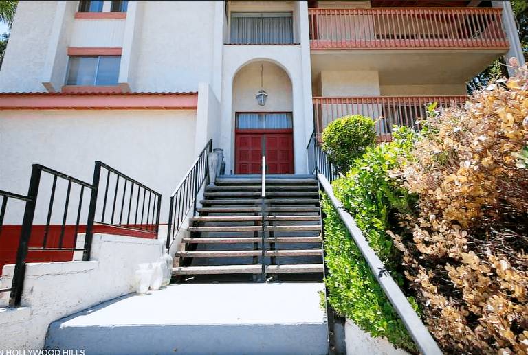 Bed and Breakfast in Hollywood Hills