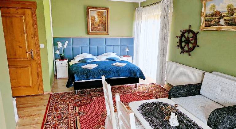 Wonderful serviced apartment with patio & yard | Pet-friendly — photo 2