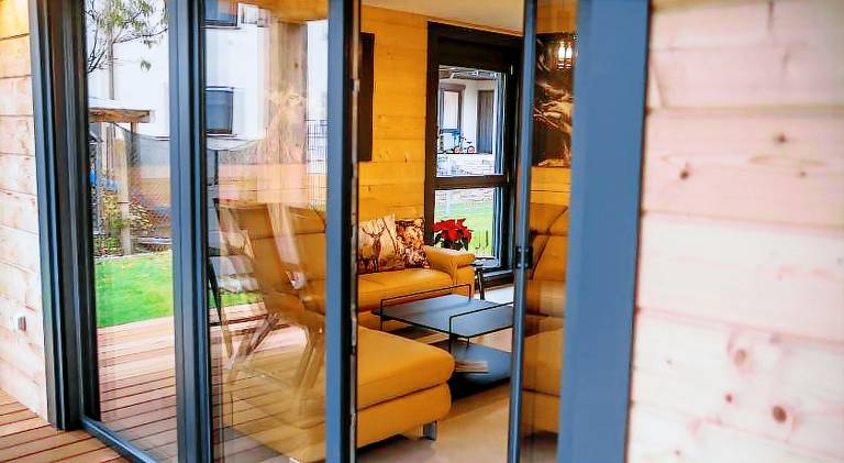 Holiday apartment with terrace & garden — photo 3