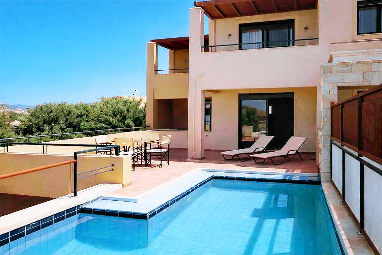 Corali Villa I - Seaview, Pool & 450m to Beach — photo 2