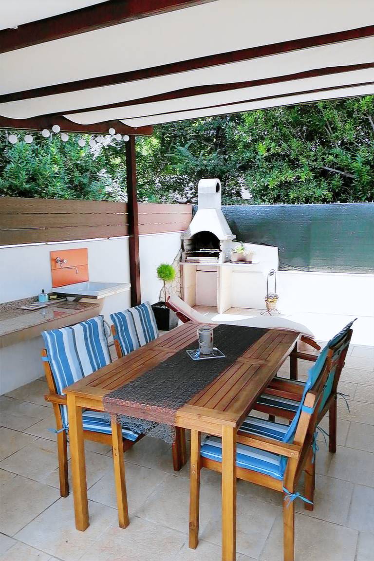 Strandnahes kleines Ferienhaus mit Terrasse — photo 4