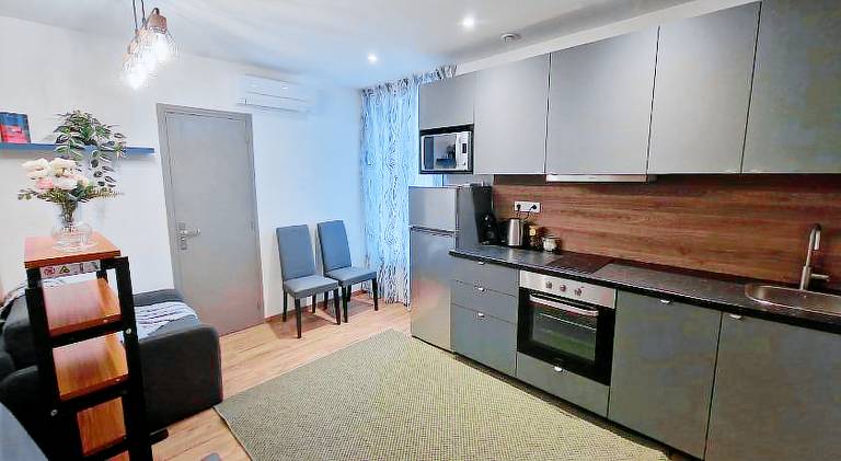Holiday apartment with patio — photo 5