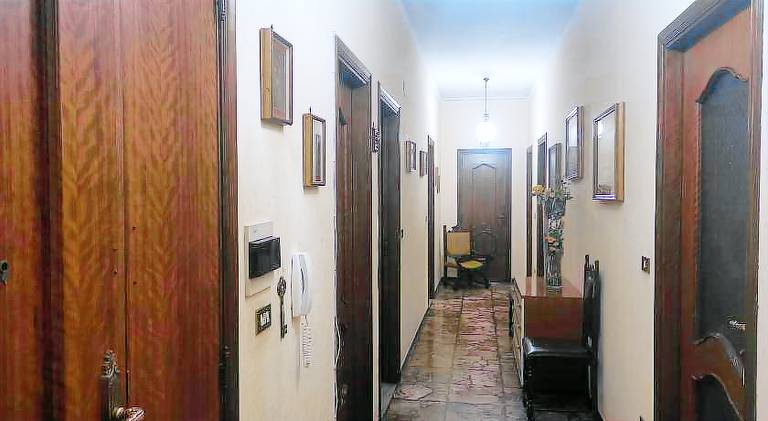 Holiday apartment with 2 rooms for 6 persons in Catanzaro