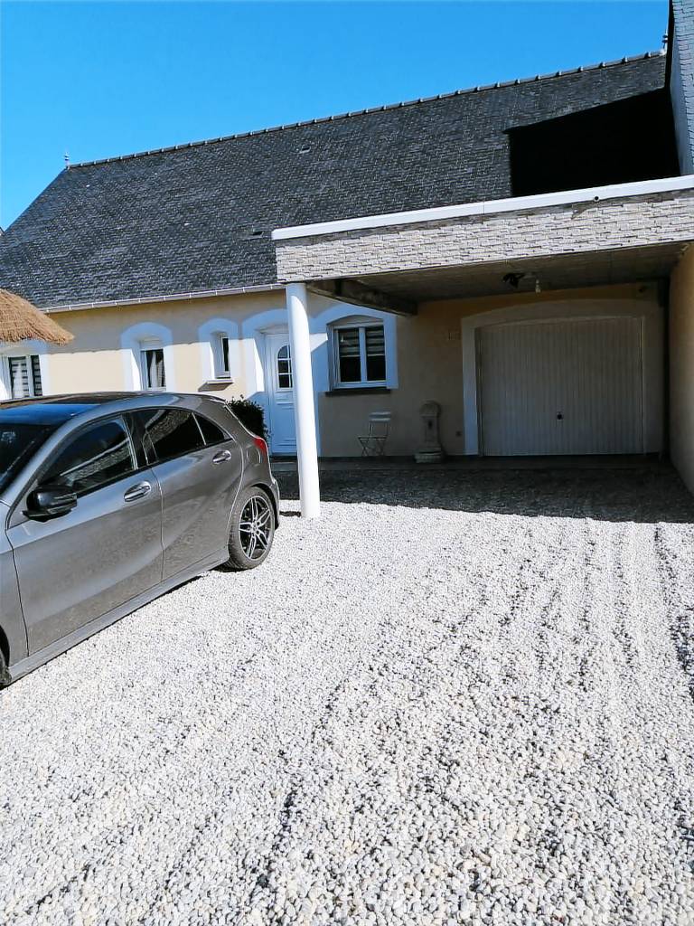 House with yard, barbeque & terrace | Garden view — photo 5