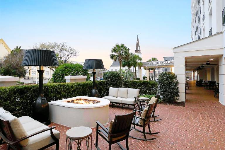 Courtyard by Marriott Charleston Historic District — photo 4