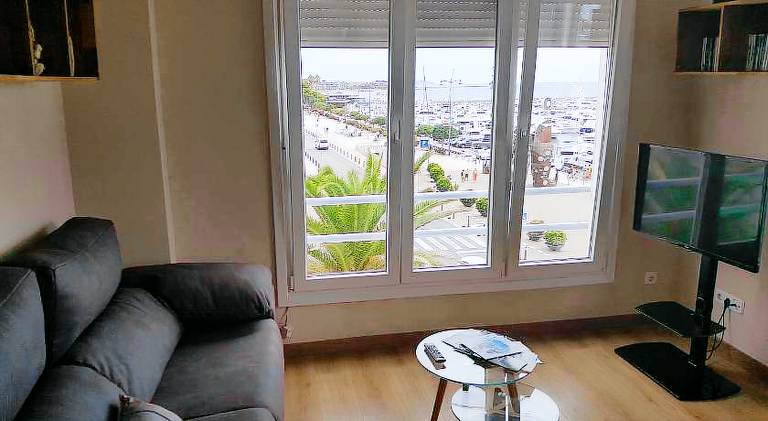 Holiday apartment with 2 rooms for 6 persons in Cambrils