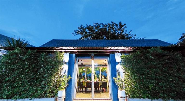 Villa with pool — photo 5