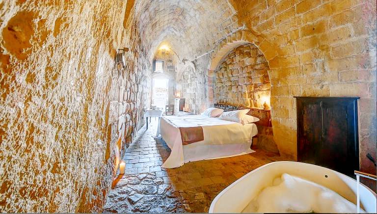 Inviting Luxury Vacation Rental in Ancient Town of Basilicata Region in Matera
