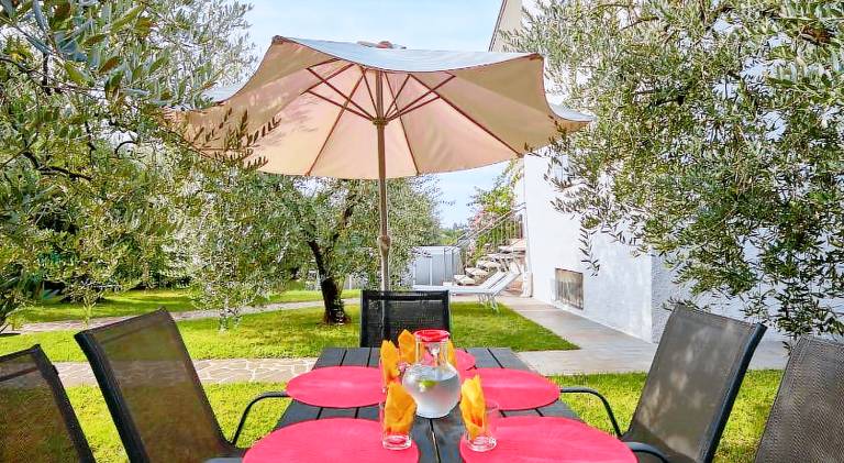 Apartment with pool | Pets allowed — photo 5