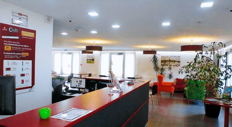 Brit Hotel Mayenne — photo 3
