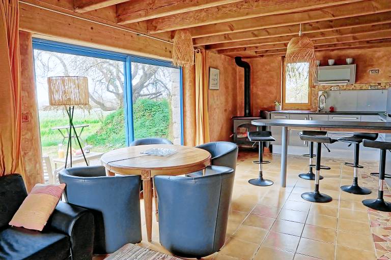 Fully equipped house with garden & patio | Pets allowed — photo 4