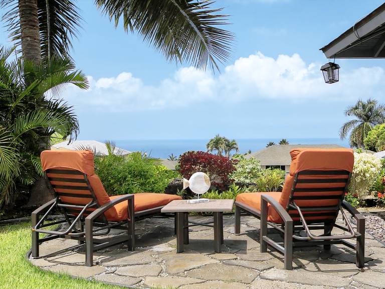 Hale Alaula Ocean View