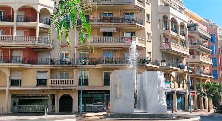 Apartment with 1 room for 4 persons in Menton