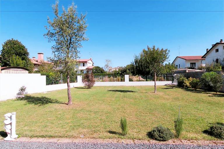 Bed & Breakfast  Treviso