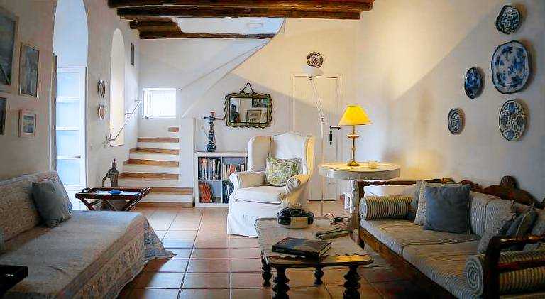 Fully equipped lovely vacation home with terrace, hot tub & garden | Close to the beach | Dogs allowed — photo 4