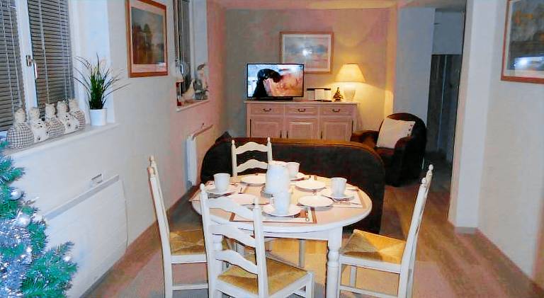 Le Millesime Gite de Charme classe 4 etoiles sur les remparts - Animaux de compagnie acceptes — photo 5