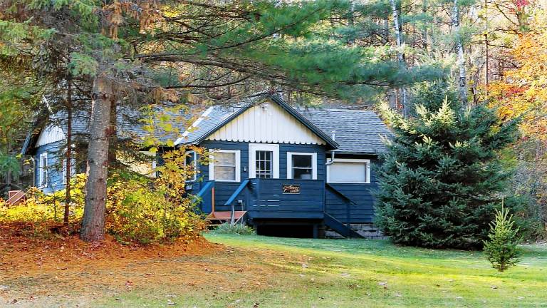 Cabin  Wilmington