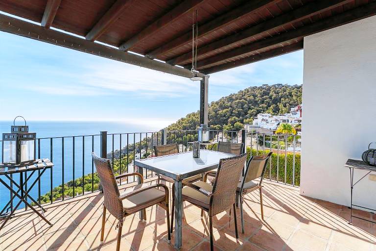 Villa 'Five Star with Heavenly Views' with Sea View, Wi-Fi and Air Conditioning — photo 2
