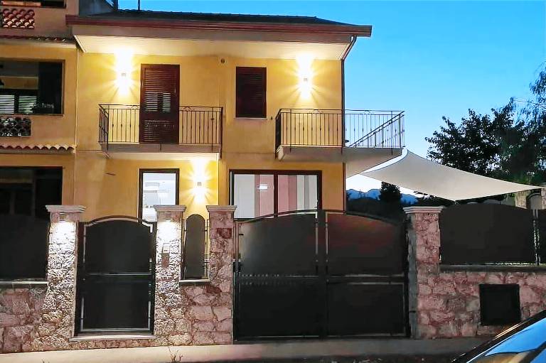 Bed & Breakfast  Taormina