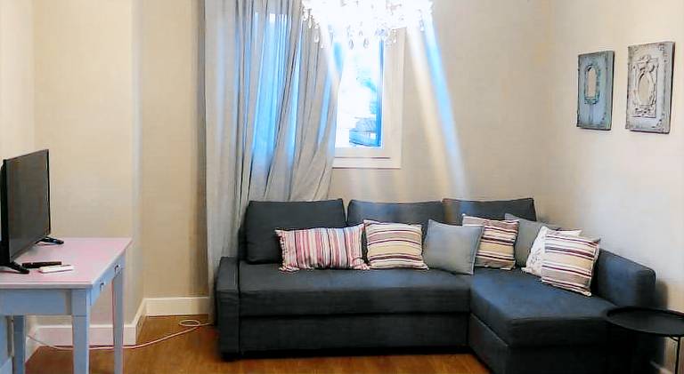 Apartment with patio | Dogs allowed — photo 2