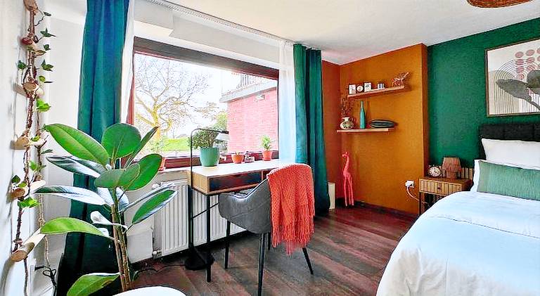 290 m&sup2; Ferienhaus