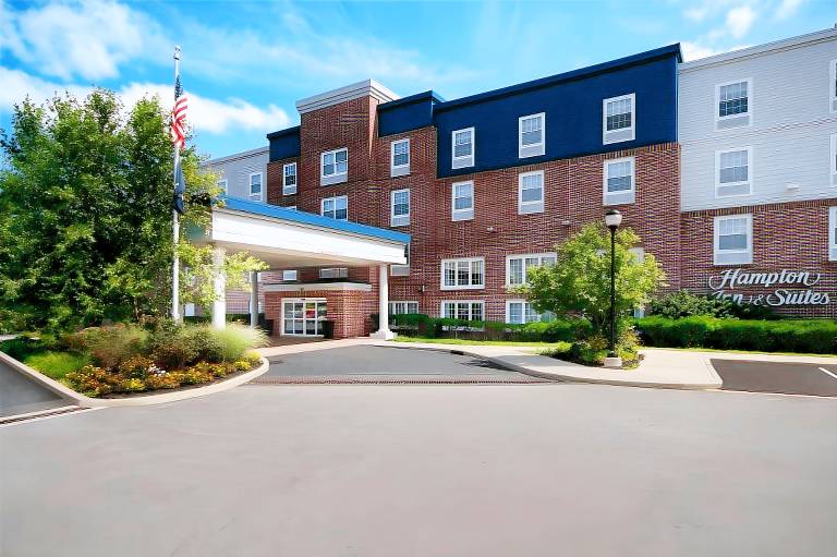 Hampton Inn & Suites Yonkers