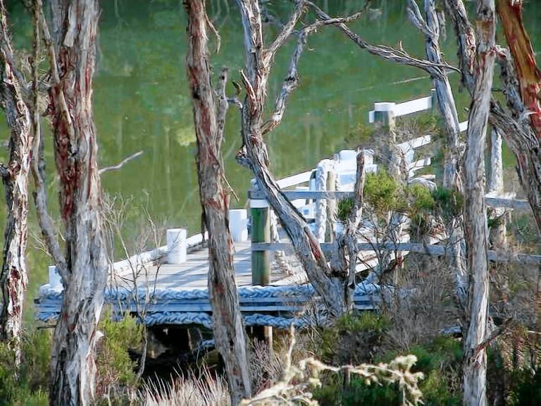 House Lakes Entrance