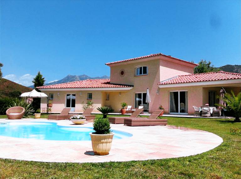 Villa Peri
