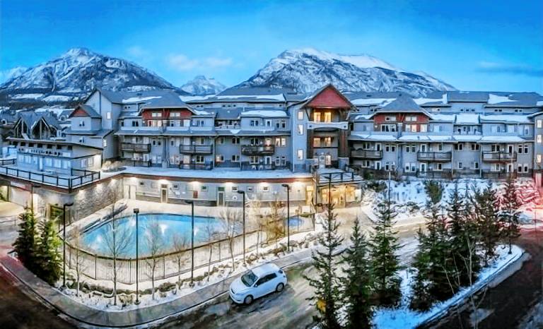 Condo  Canmore