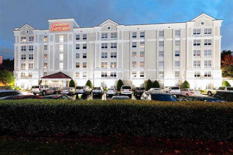 Hampton Inn & Suites Raleigh Cary Lenovo Center in Cary, NC