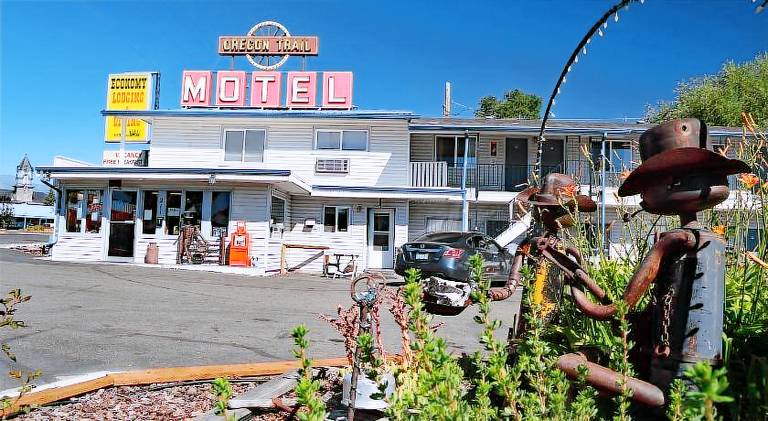 Oregon Trail Motel and Restaurant in Baker City, OR