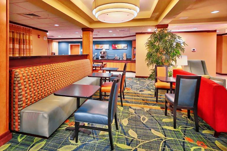 Fairfield by Marriott Inn & Suites Laramie — photo 4