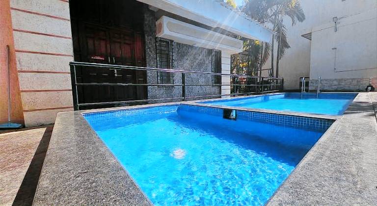 465 m² Villa