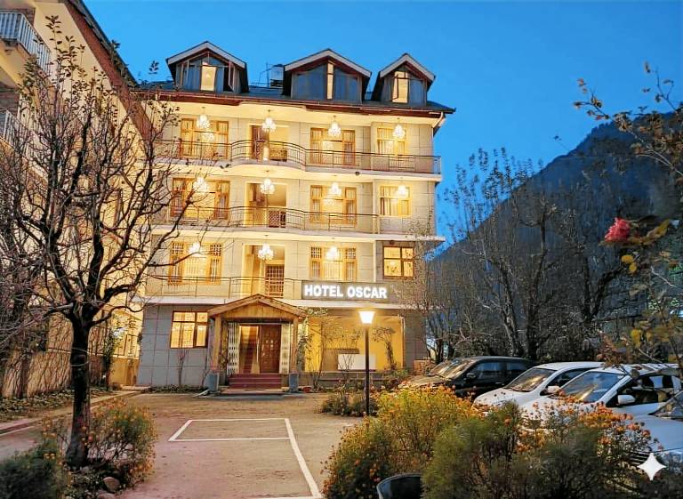 Hotel Oscar Mountain Retreat in Manali