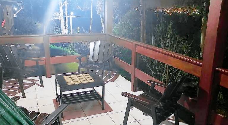 Ample vacation home with pool | Pet-friendly — photo 5
