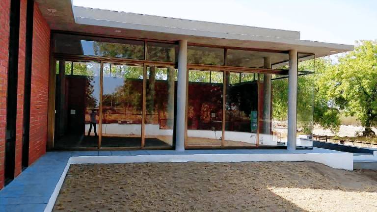 Villa Metal