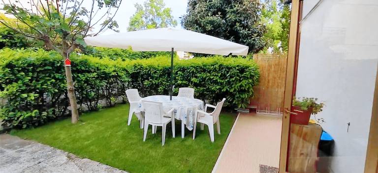 Holiday Apartment 'Beba' with Private Garden and Wi-Fi — photo 3