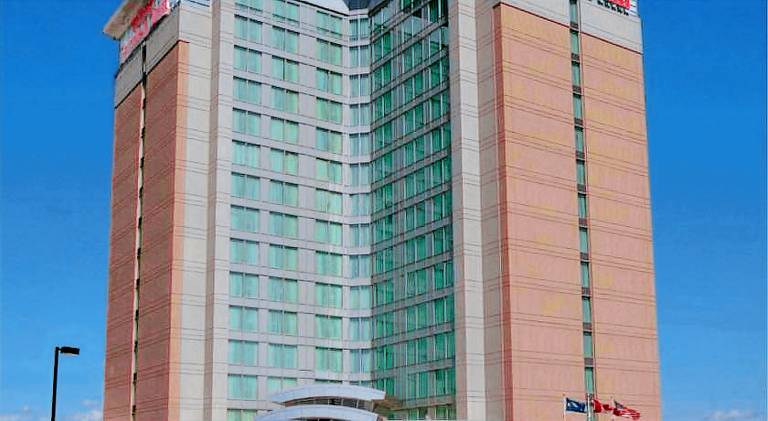 Hilton Garden Inn Toronto Airport — photo 4